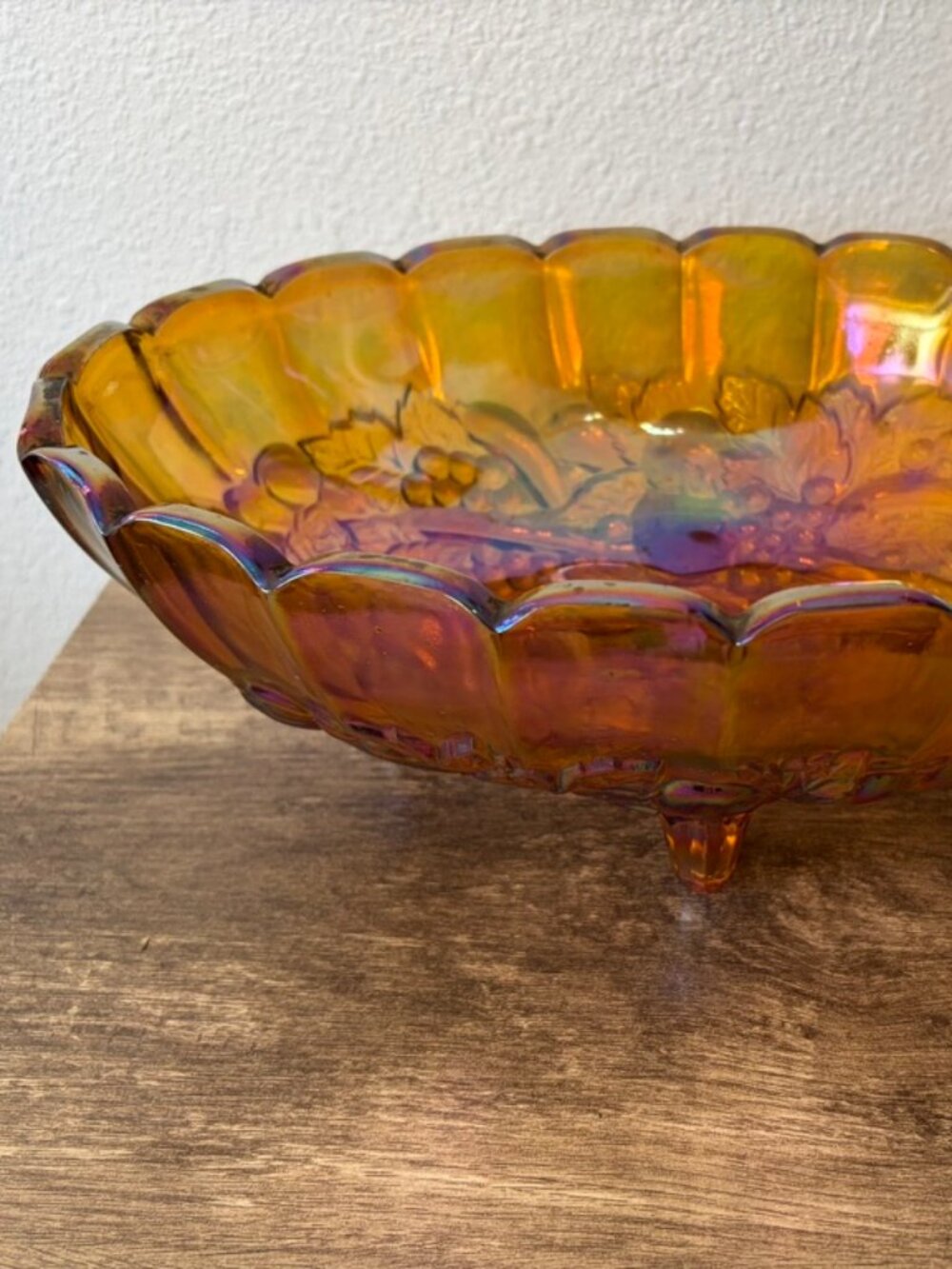 Vintage Indiana Glass Company “Harvest Grape” Carnival Glass Bowl